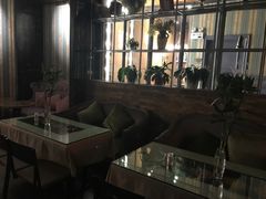 -拉拉伯爵西餐厅(青田店)