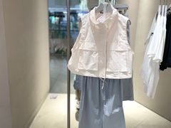 -URBAN REVIVO(七宝领展广场店)
