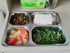 -上海市普陀区中心医院