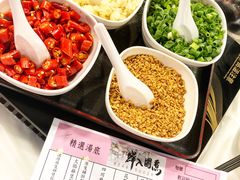 -鲜入围煮花胶鸡海鲜火锅