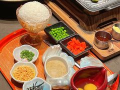 -蟹犇前•帝王蟹雪蟹(陆家嘴店)