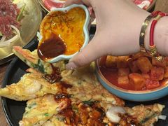 -明洞阿姨·韩式酱蟹烤肉·创意料理(三元桥店)