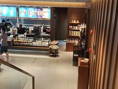 -星巴克臻选(广州好世界广场店)