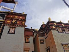 -噶丹松赞林寺