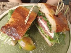 -O'mills Sourdough Bakery&Bistro(永嘉路店)