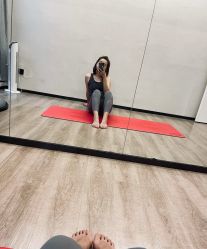 -恩舍瑜伽普拉提