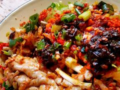 -拈签一笑黄牛肉辣卤串串