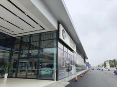 -南充通源宝马4S店(高坪店)