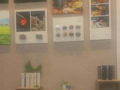 -灸春堂·艾灸·痛症·整脊连锁(之江银泰店)