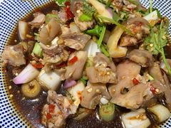 -二孃鸡爪爪(东风路总店)