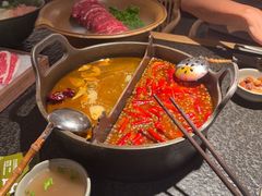 -三出山火锅(南京万象天地店)