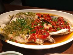 双色鸳鸯鱼头王-望湘园·洞庭渔宴(浦江欢乐颂店)