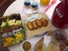 -怪兽咖啡 Monster Cafe