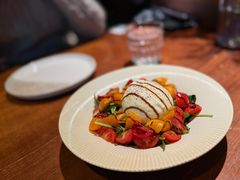 -JINNS锦时 steak&pizza(浸信会礼拜堂旧址店)