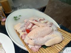 -得意咚瓜·顺德鱼生·冬瓜火锅(深圳首店)