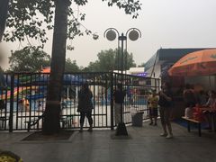 -青年湖公园水上世界