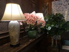 -八府香鸭·啫啫煲(华山路店)