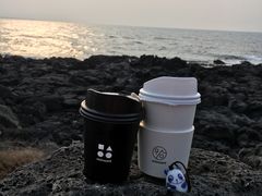 -Cafe Aewol Monsant