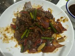 -东北农家院·铁锅炖(莘庄店)