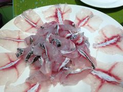 -颜氏双江清水鱼一养身火锅(磁器口店)