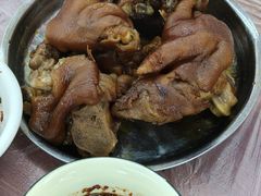 -王万妈卤猪脚(青岩交通路)