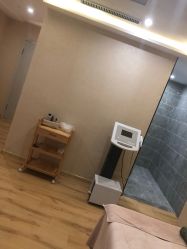 -涂tu指甲日式美甲美睫店