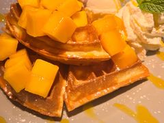 芒果莴夫-Lia Cafe Bar Restaurant松山咖啡屋