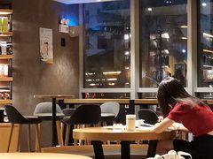 大堂-星巴克(夏日百货店)