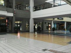 -宁波杉井奥特莱斯广场