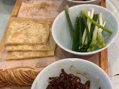 大饼馓子卷带鱼-大鸭梨烤鸭(石佛营店)