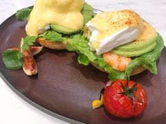 班尼迪克蛋-théATRE茶聚场·餐厅(环球金融中心店)