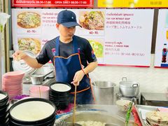 -榮泰米粉湯(Left Shop)