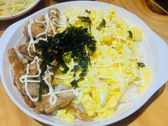 照烧鸡腿盖饭-山海珍味韩国料理(奥城店)