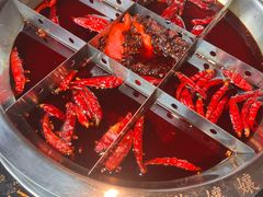 -憨孃孃·重庆老火锅(红山黑金店)