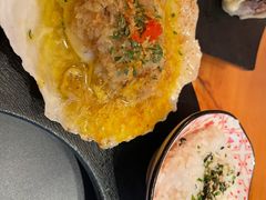 手掌大的扇贝-蚝·生·鲜牛烧肉铺(中央大街店)