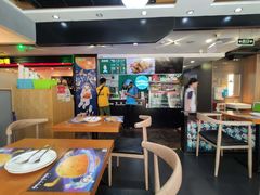 大堂-Pelicana百利家炸鸡(江南西名店城店)