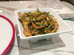 -东北小板凳地摊烧烤(泰来街店)