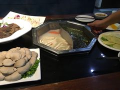 -重庆德庄火锅(体育中心店)