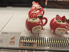 -花花卷卷·鲜食蛋糕(泉屋店)