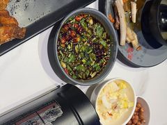 -钳小柒·小龙虾蓝龙王烧烤夜宵(长寿路店)