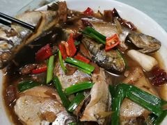 -鑫悦楼煎蟹·16年海鲜大排档