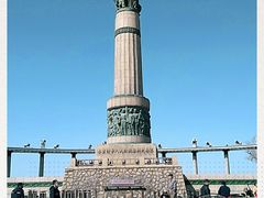 -人民防洪胜利纪念塔