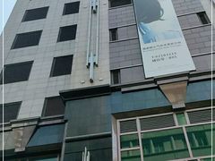 -梅龙镇广场