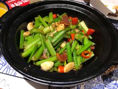 砂锅鲍芹-江南韵·无锡太湖文化体验餐厅(凤凰天街店)
