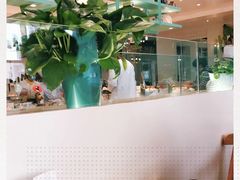 -绿岛港轩海鲜烤肉涮锅自助餐厅