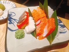 -枝魯枝魯自助料理