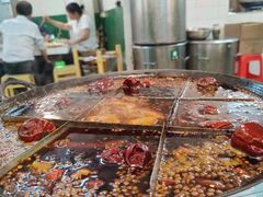 -石灰市老火锅(北滨路店)