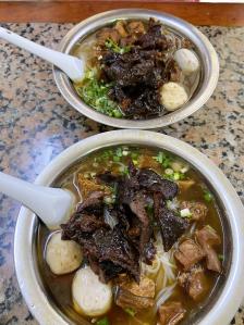 曾二十四牛腩粉(城站路店)-"来玉林出差当然要吃一碗正宗的玉林牛巴粉