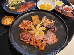 滇南老拨云堂卤味拼-泓0871臻选云南菜·味庄
