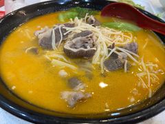 冬阴功金珍菇肥牛面-旺角宝港式茶餐厅(寮步店)